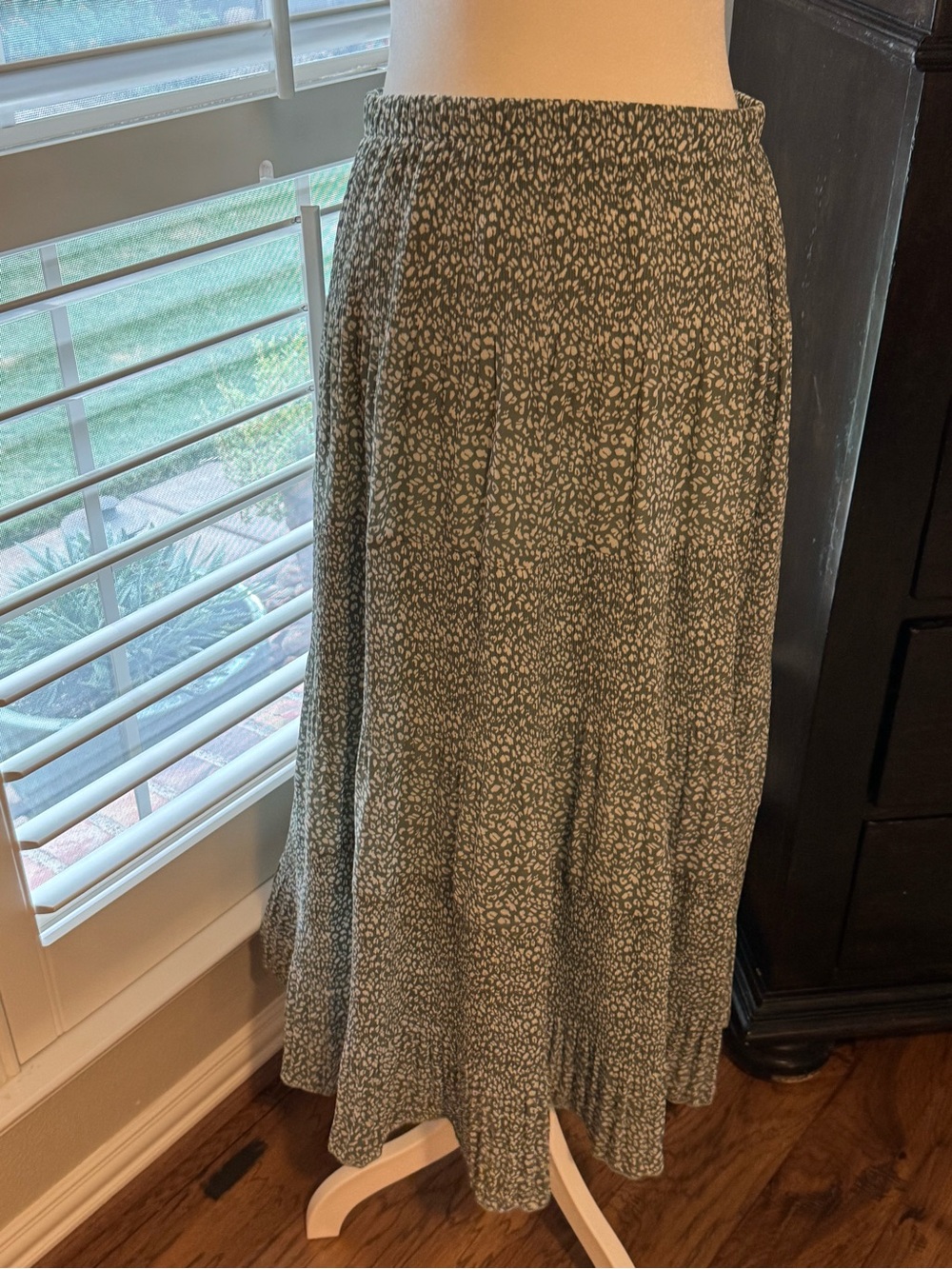 Source Unknown Olive Green Printed Tiered Maxi Skirt